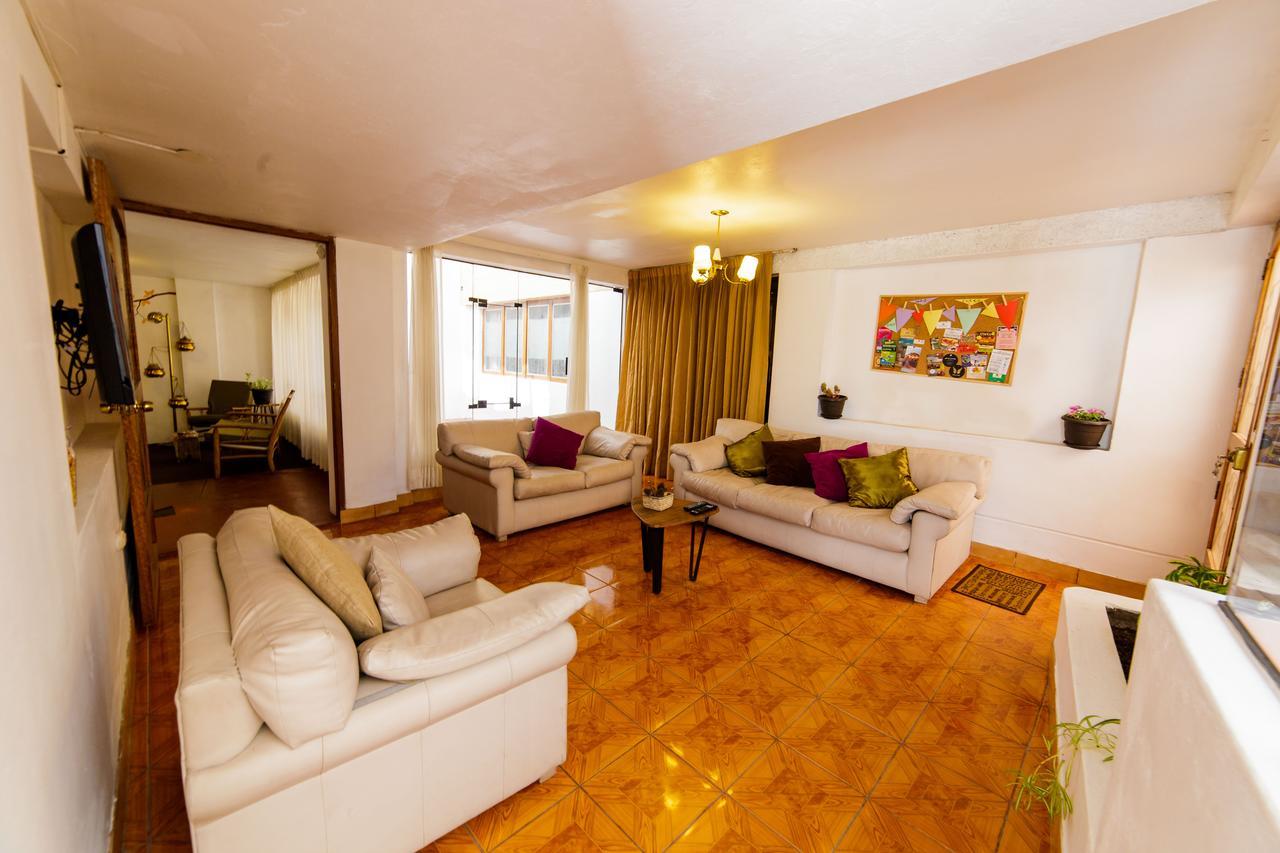 Apartment & Rooms Cusco Bagian luar foto